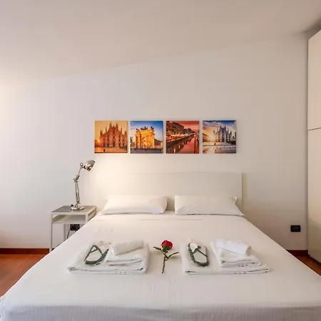 Apartamento Ferrucci, 6 - Monolocale Al Settimo Cielo Milán Exterior foto